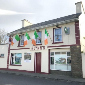 Glynn's Bar in Ireland has chosen our Counter 800 coin sorter to manage their cash.